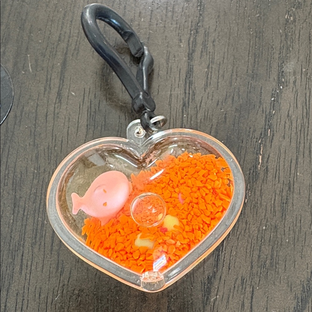 Glow-in-the-Dark Black Cat Keychain with Orange Lanyard - Picture 5 of 5